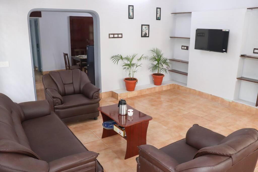 Madura Homestay - Gorgeous Home With 2Bhk 5 Minutes From Nh44 Madurai Dış mekan fotoğraf
